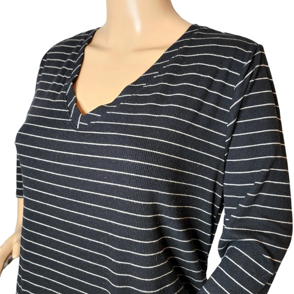 Isabel Maternity stretch ribbed dress - Picture 9 of 14